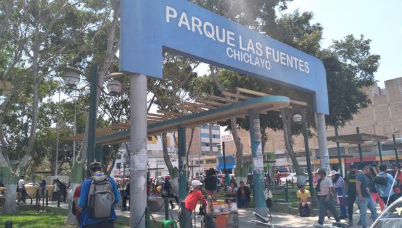 Meretrices que rondan el parque Las Fuentes solo piden ya no ser sometidas ante los extorsionadores armados.