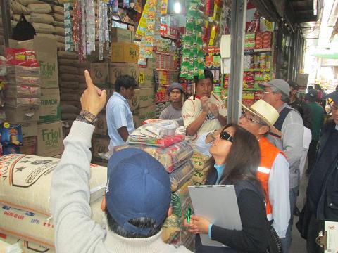 Mercados de Andrés Avelino Cáceres no cuenta con medidas de seguridad