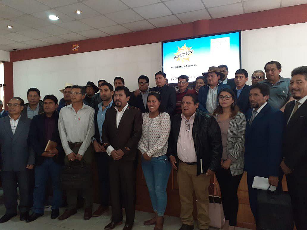 Gobernador de Arequipa sobre Tía María: “Si hay muertos será culpa de Martín Vizcarra” (VIDEO)