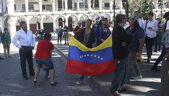 Venezolanos se quedarán en Perú al menos hasta el 2025