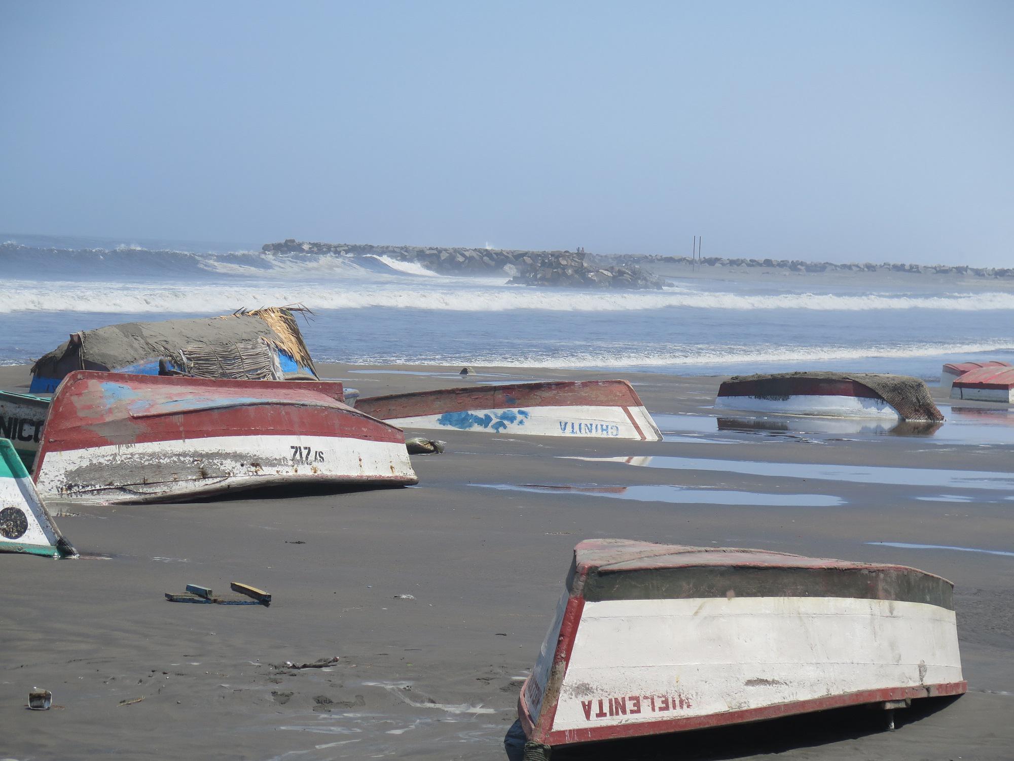 En emergencia litoral de La Libertad por oleaje anómalo