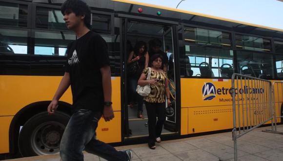 Habilitan 18 buses más para rutas alimentadoras del Metropolitano