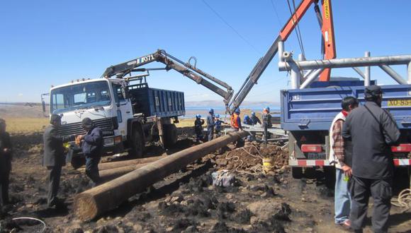 Investigan quema de postes en Totorani