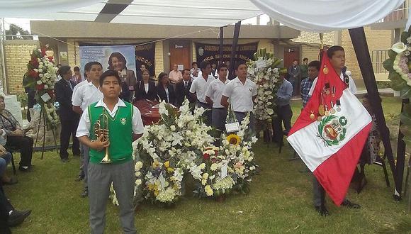 Lambayeque: Rinden homenaje póstumo a exdirectora de UGEL Chiclayo 
