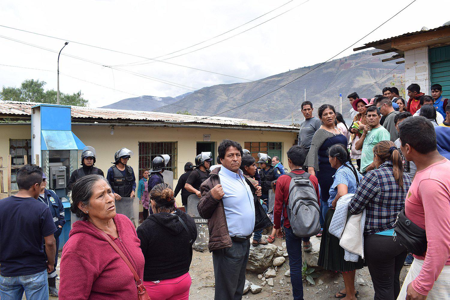 Reposición de comerciante genera conflicto en mercado Señor de Puelles