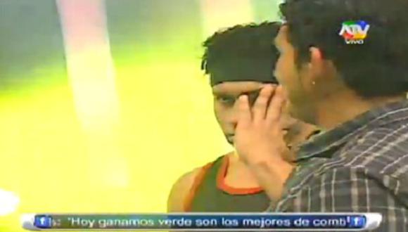 Combate: Zumba recibe cachetada en vivo (VIDEO)