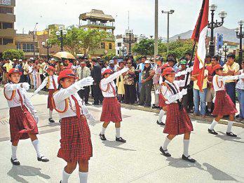 Realizan actividades por Día de la Bandera