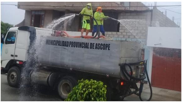 Vehículos de la Municipalidad Provincial de Ascope ejecutan el plan elaborado por la subgerencia de Saneamiento Ambiental.