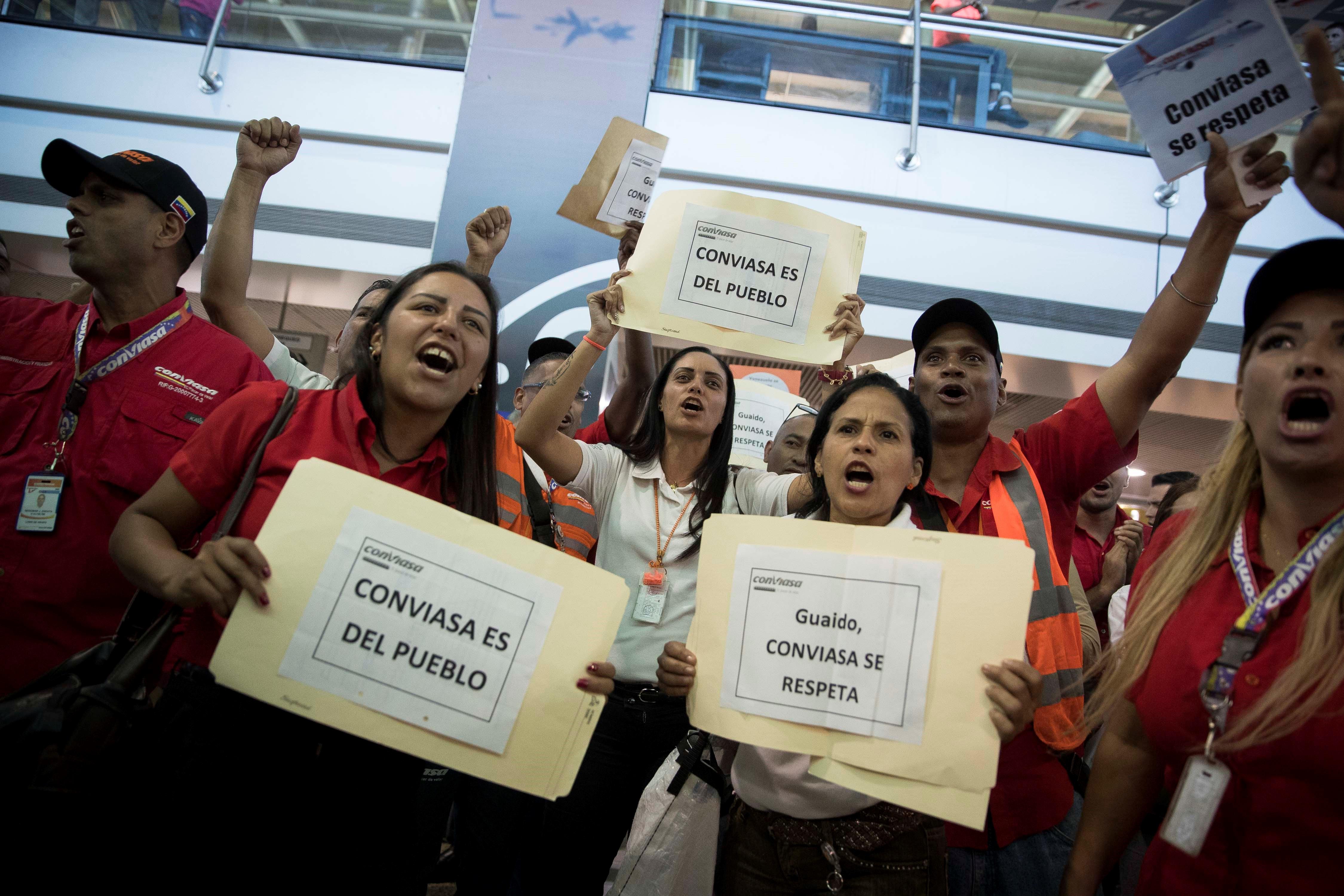 Guaidó regresa a Venezuela tras una gira internacional que lo llevó al Foro Económico Mundial en Davos, Suiza, y a Estados Unidos, donde asistió al discurso del Estado de la Unión del presidente Donald Trump, entre otros. (EFE).