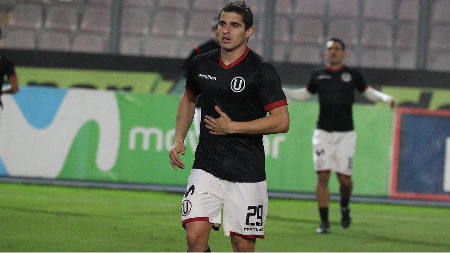 Aldo Corzo fue internado en clínica local tras fuerte choque en clásico con Alianza Lima