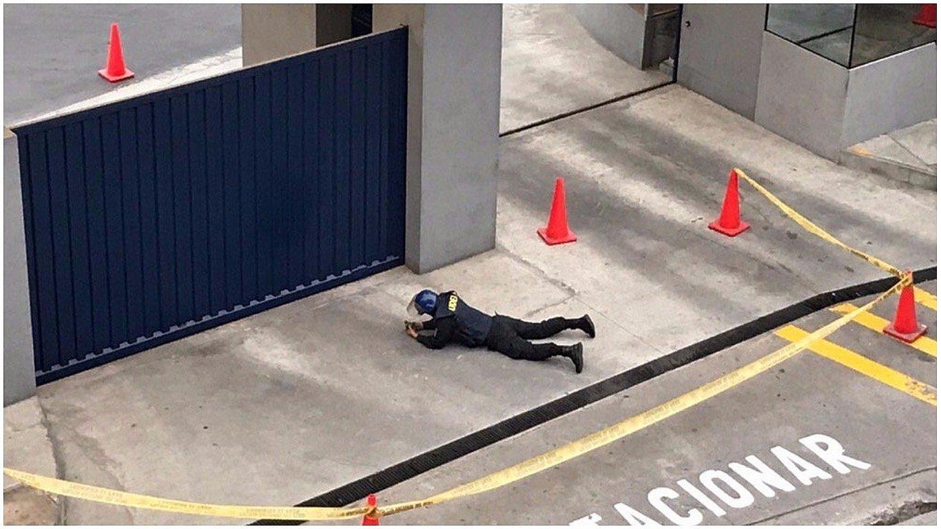 Surco: UDEX desactivó granada de guerra en colegio La Inmaculada (VIDEO)
