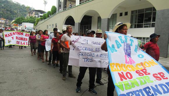 La Merced: Alumnos y padres de familia se unen a docentes en marchas de protesta (VIDEO) 