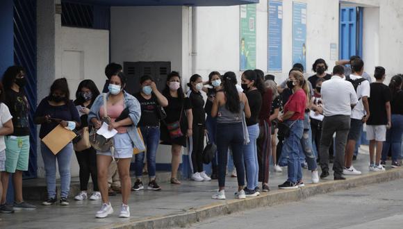 Los ciudadanos se han visto perjudicados por la demora en la entrega de los pasaportes por parte de Migraciones. (GEC)