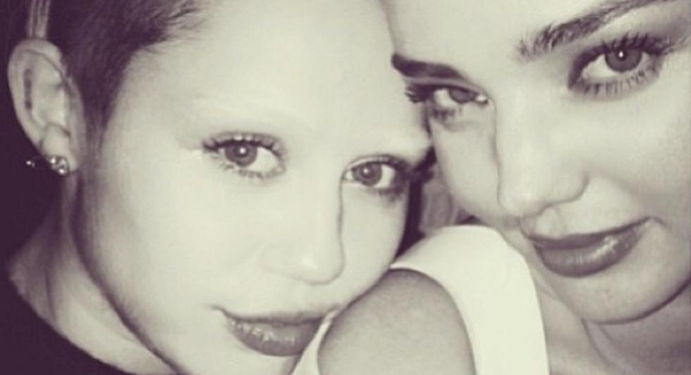 Miley Cyrus estrena imagen sin cejas