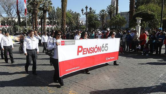 Unos 200 ancianos en pobreza esperan ingresar al programa Pensión 65