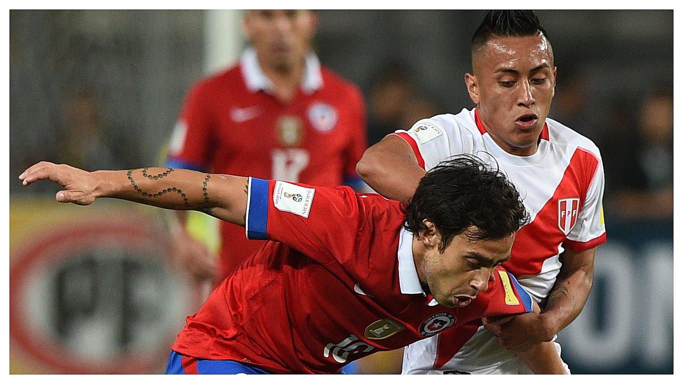 ​Santos reemplazaría a Christian Cueva con mundialista chileno