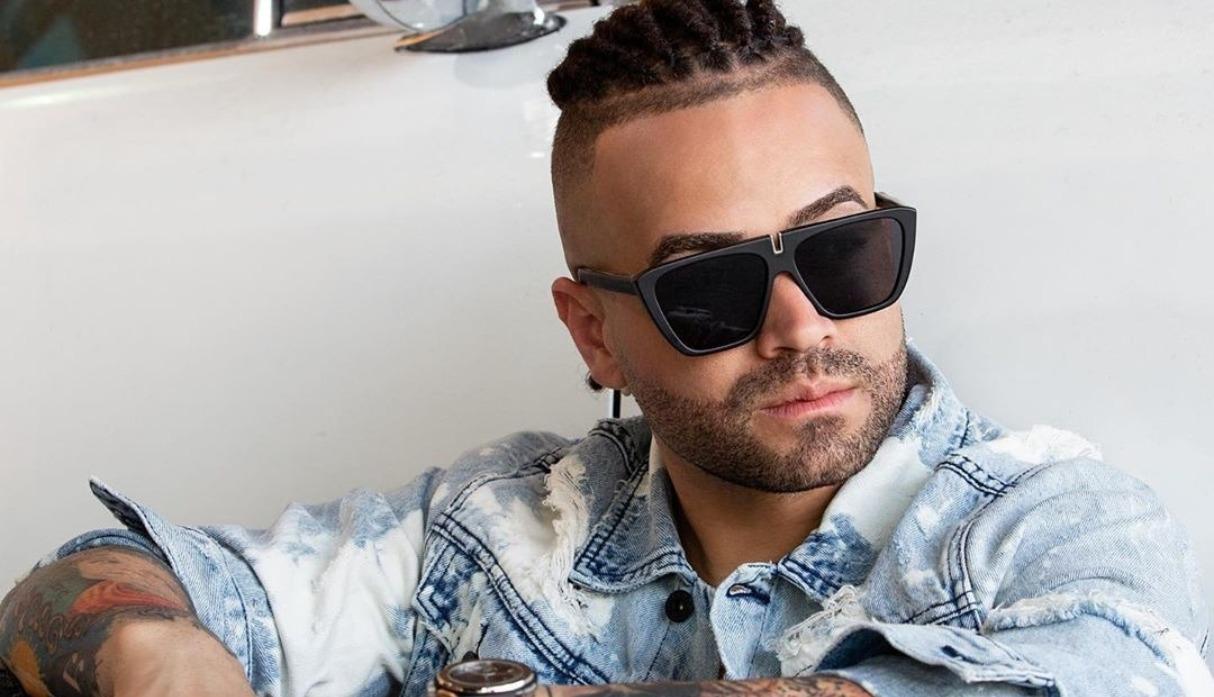 Nacho cambió de look. (Foto: Instagram oficial)