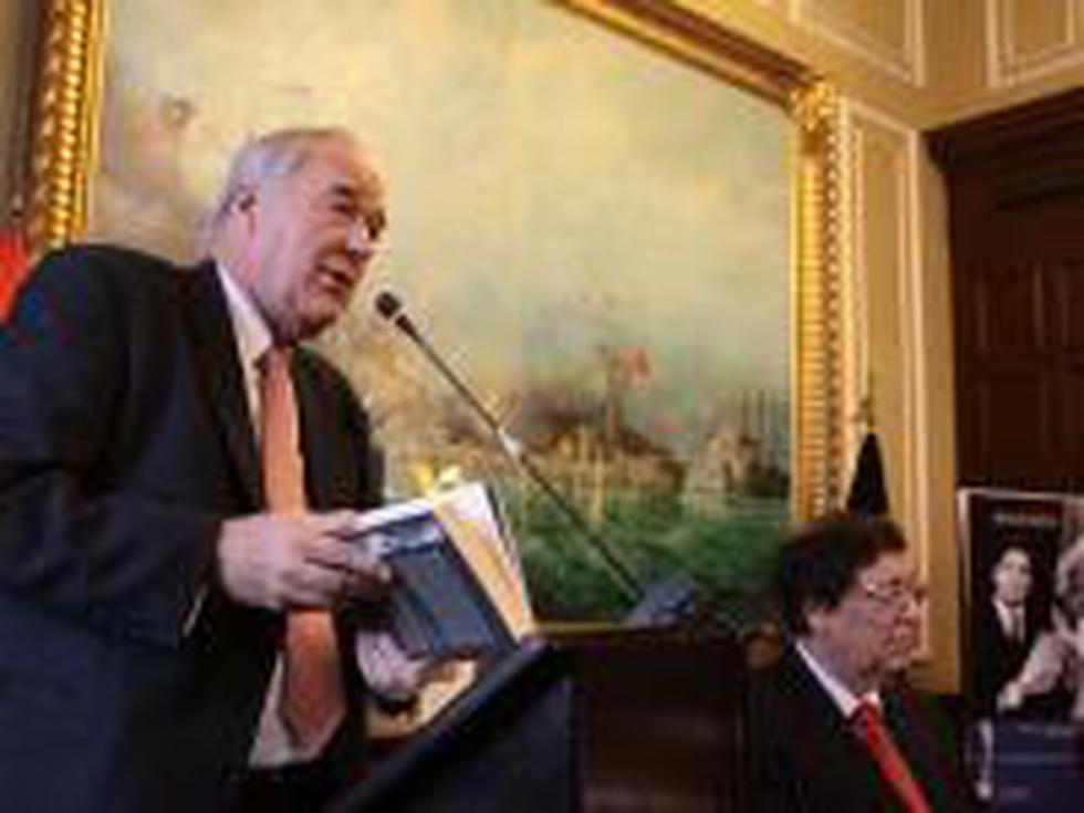 Presentan libro "Los ministros de Alan García 1985-1990"