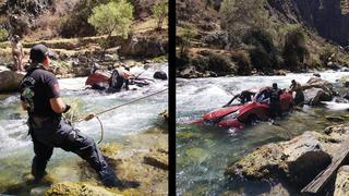 Vehículo cae al río Cañete y deja como saldo un muerto y una desaparecida