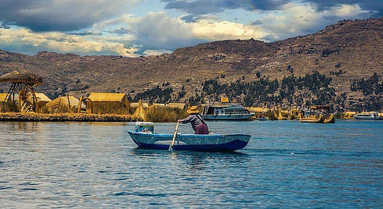 Población espera con incertidumbre la firma de contrato para PTAR Titicaca 