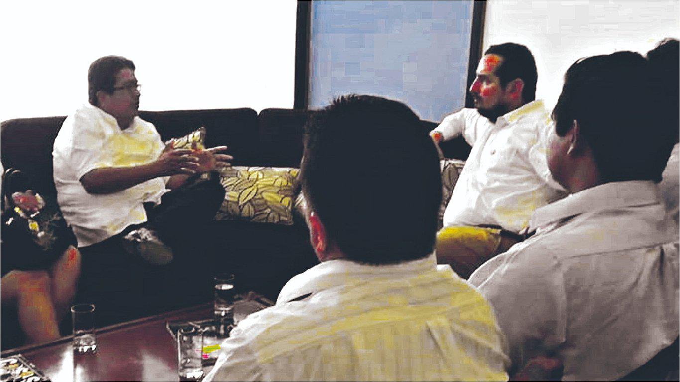 Jimy Silva se reúne con burgomaestre De Lama