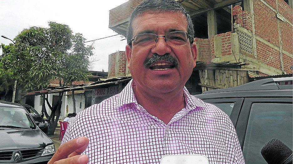 Tumbes: El rector de la UNT no puede firmar grados y títulos de egresados