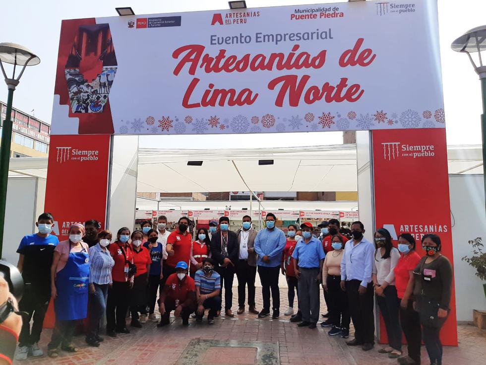 El pasado 18 de diciembre se inauguró la Feria San Juan Bautista, en la Plaza Mayor de Puente Piedra, en alianza con la municipalidad distrital.  (Foto y fuente: Twitter @mincetur)