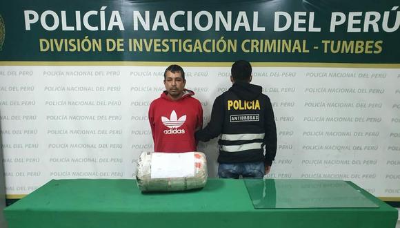 Rogelio Martín Balladares Romero (46) tenía la droga camuflada en un saco con frutas.