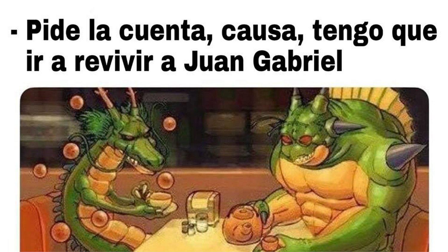 Juan Gabriel: estos son los divertidos memes de la espera de la “resurrección” del cantautor 