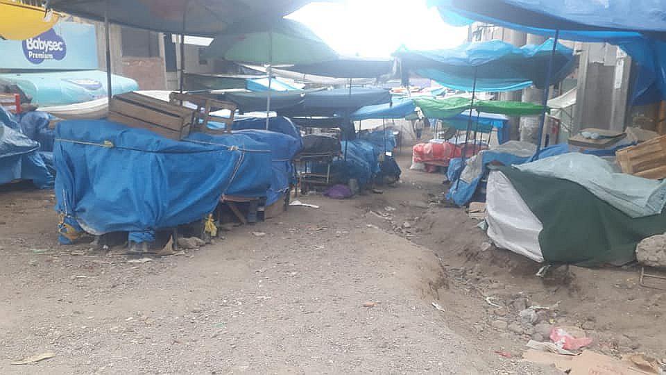 Mercados con horarios restringidos antes de inmovilización total 