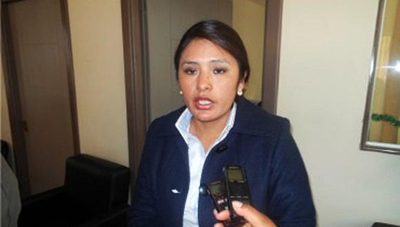 Consejera de Lampa decide en contrataciones en Gobierno Regional Puno