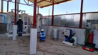 Supervisan instalación de cobertizo para planta de oxígeno en Puno