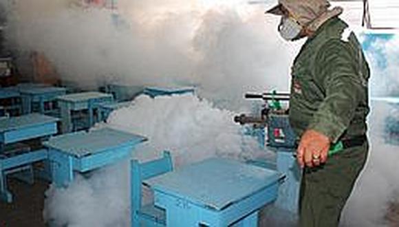 Lambayeque: Fumigan colegios para evitar el dengue