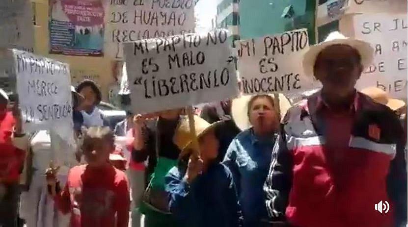 Nuevamente culpan a perro de agresión sexual y piden liberación de anciano (VIDEO)
