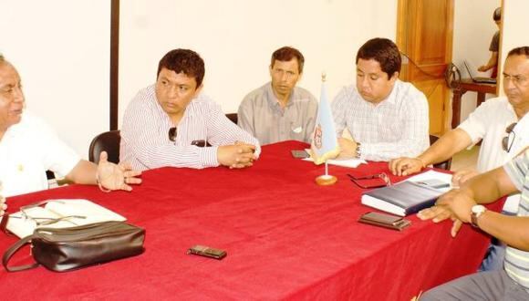 Piura: Alcaldes distritales de Talara exigen presupuesto