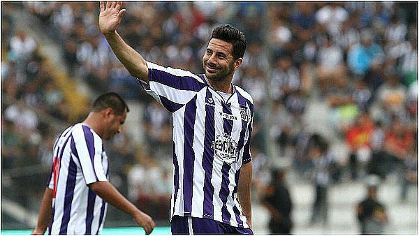 "Corazón para campeonar": Claudio Pizarro celebró título nacional de Alianza Lima