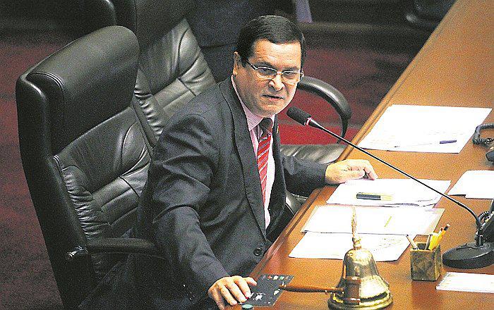 Luis Iberico: “El electorado puede cambiar con rapidez su decisión”