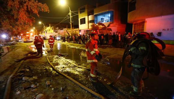 Incendio en depósito de combustible deja un fallecido en San Martín de Porres. Foto: César Grados/GEC