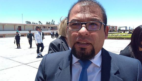Omar Candia no contratará a los funcionarios de Alfredo Zegarra