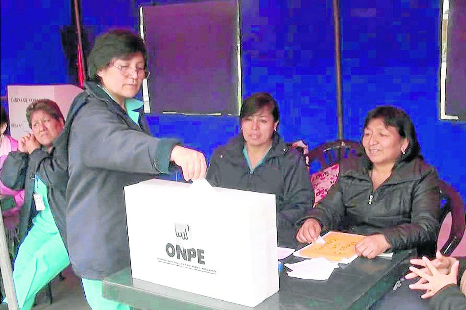 MTPE da facilidades  a miembros de mesa