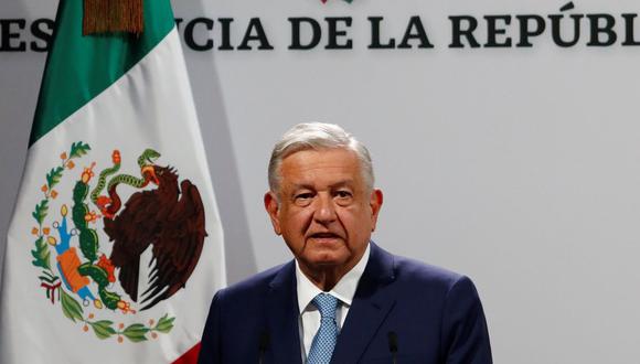 El presidente de México, Andrés Manuel López Obrador (AMLO), habla en rueda de prensa en el Palacio Nacional de la Ciudad de México. (EFE/José Méndez).