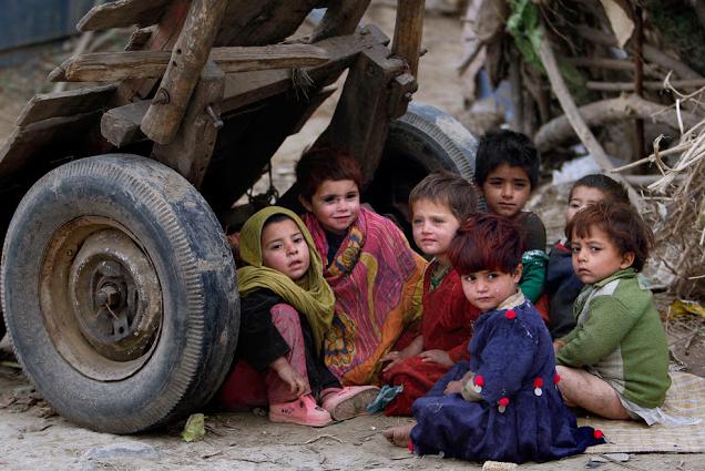 ​UNICEF revela que 700 niños llegan a Europa cada día para buscar refugio