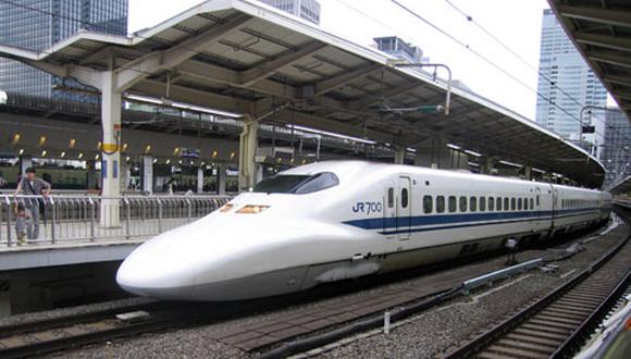 Japón: Como limpiar un tren bala en siete minutos