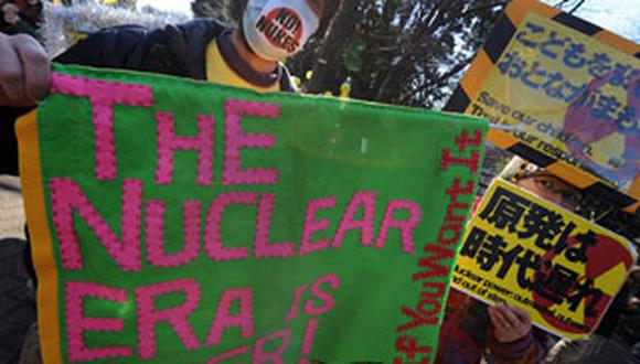 Miles en Japón piden por el fin de la energía nuclear