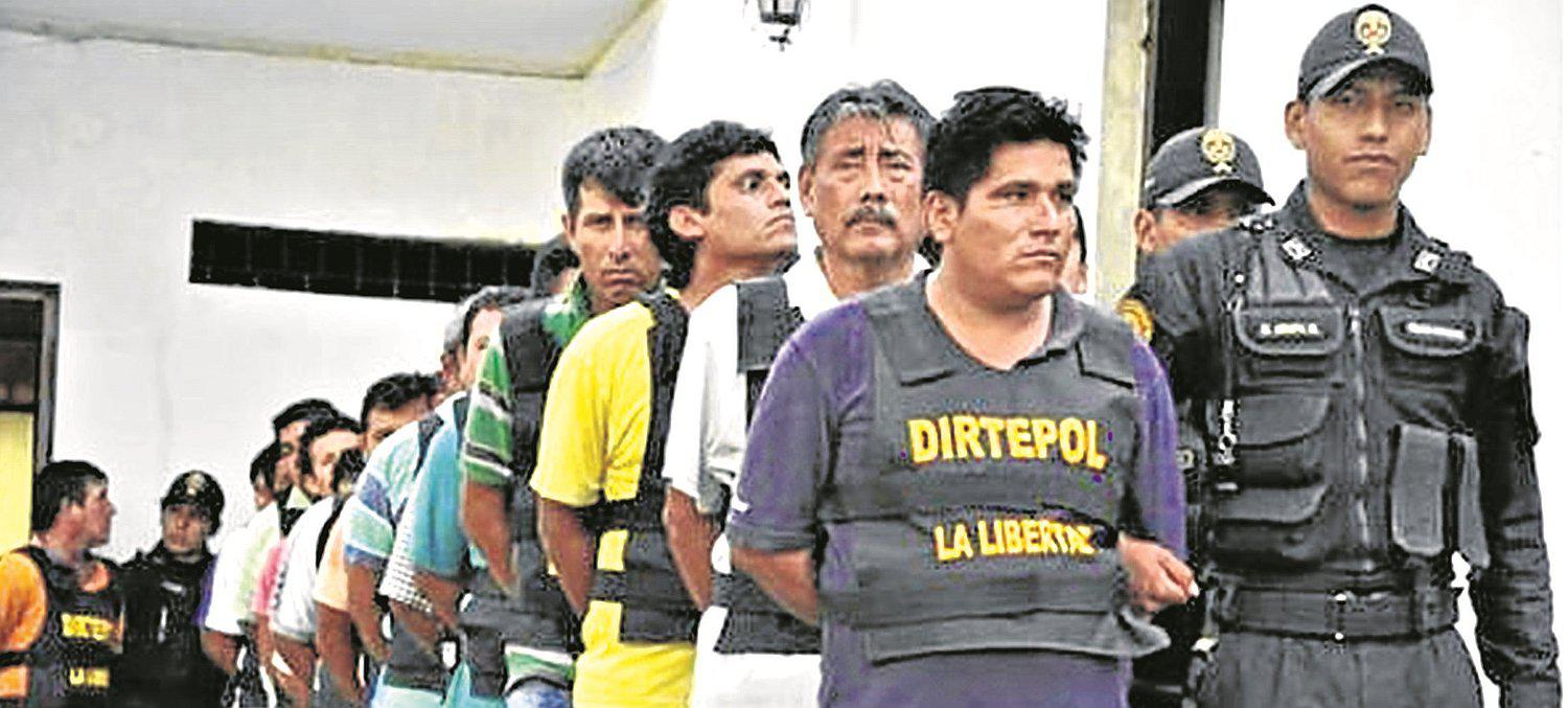 Absuelven a 38 acusados de integrar “Los Dragones Rojos” 