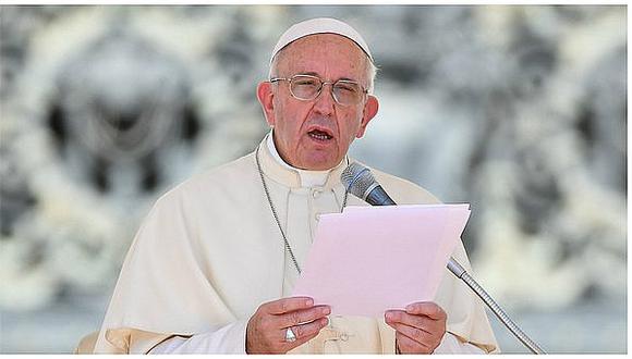 ​El papa critica al "ídolo-dinero" y denuncia "bancarrota de humanidad"