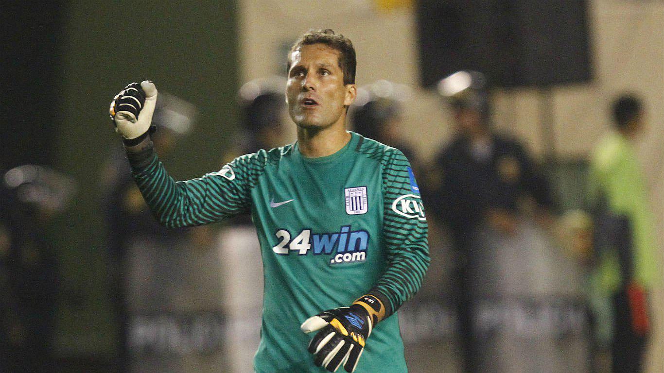 Leao Butrón fue convocado a la selección peruana tras lesión de Pedro Gallese