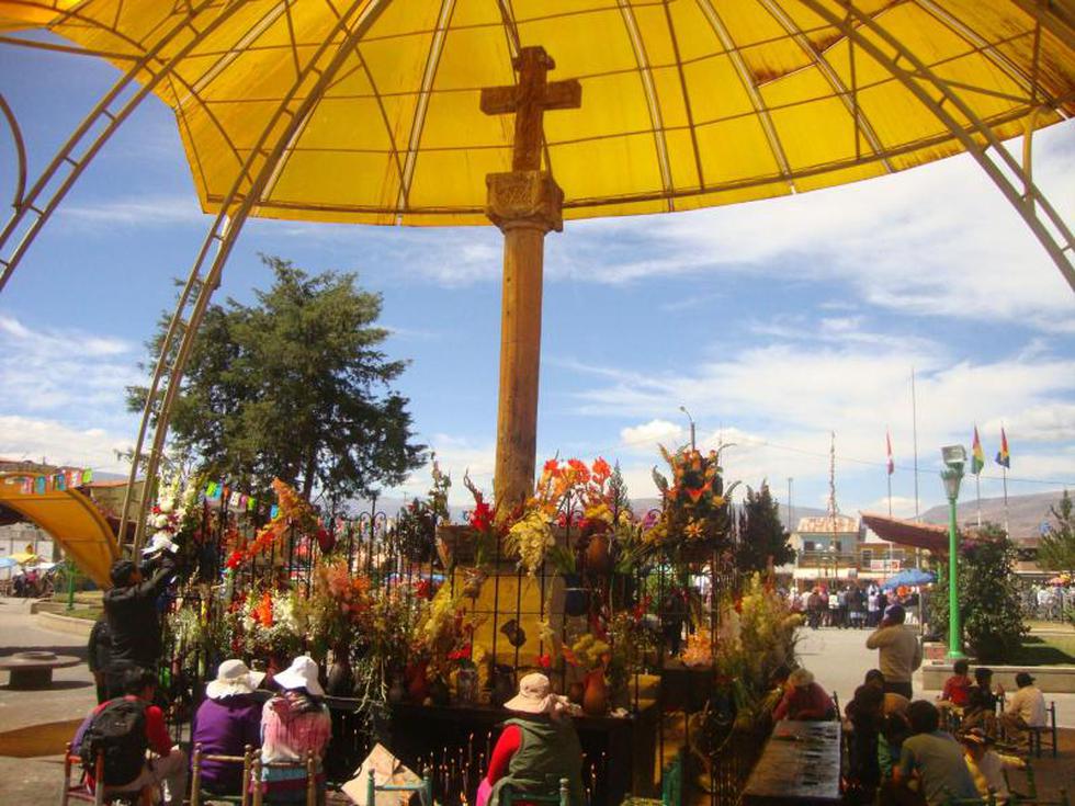 Santiago León de Chongos celebra a santo patrón (FOTOS)
