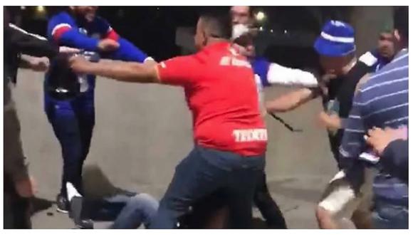 ​Hincha del América recibió brutal golpiza de seguidores del Cruz Azul (VIDEO)