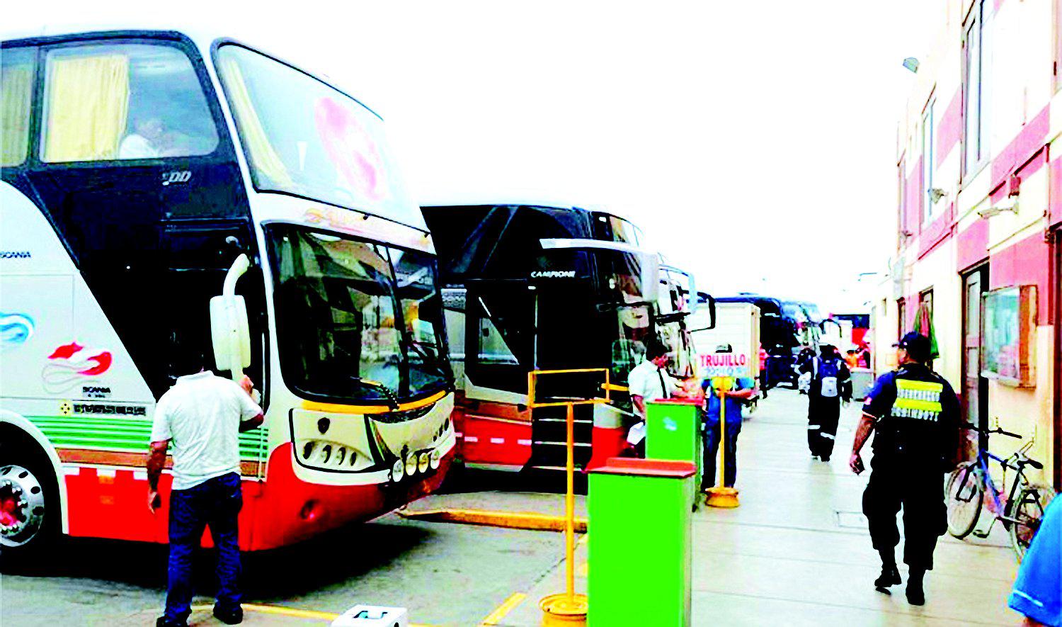 Asociación de Transportistas Interprovinciales de Áncash también paraliza hoy